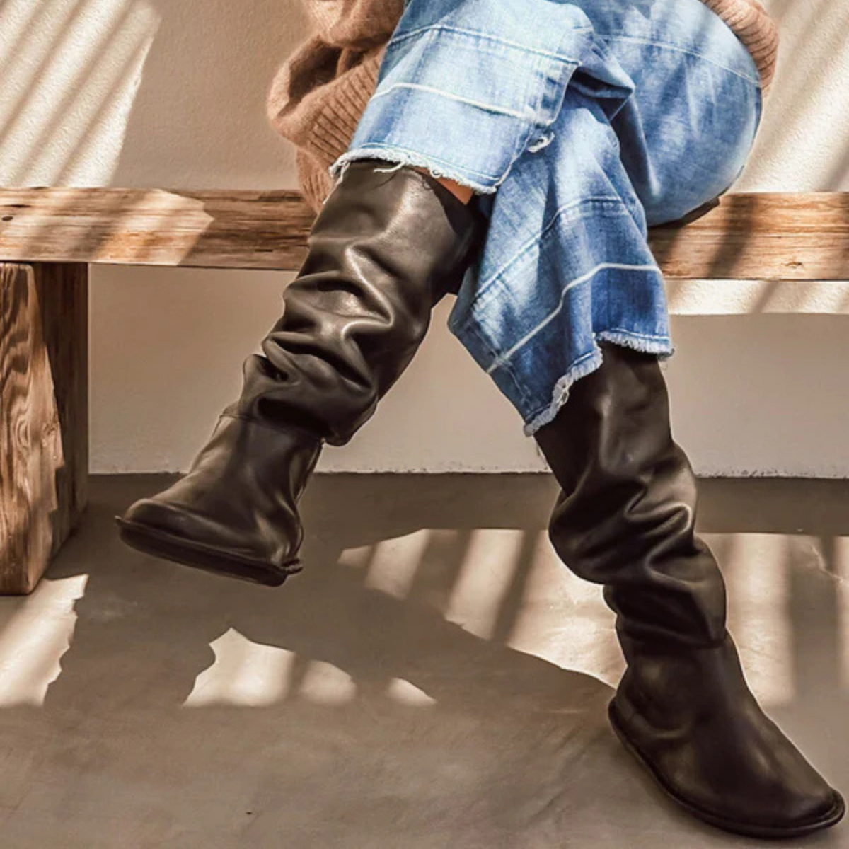 WOODSTOCK Nahka Preto Black