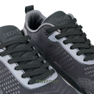 Koel Nila Black – Sportiga sneakers med barfotakänsla för dam