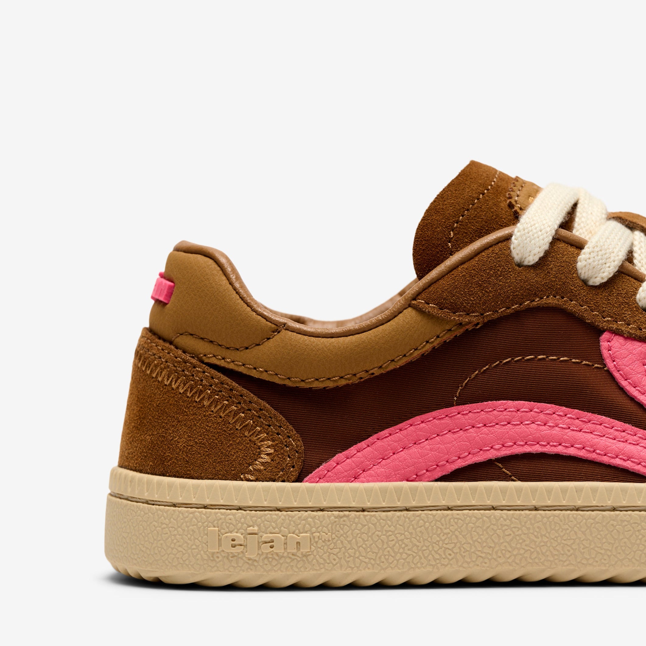 Lejan One Unisex Terra