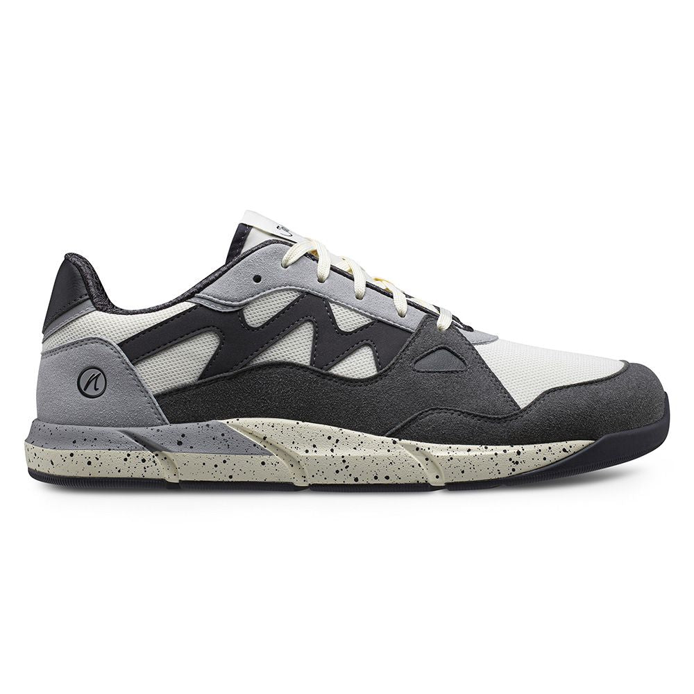 Sneaker Addict Harmaa/Luonnonvalkoinen Miehet
