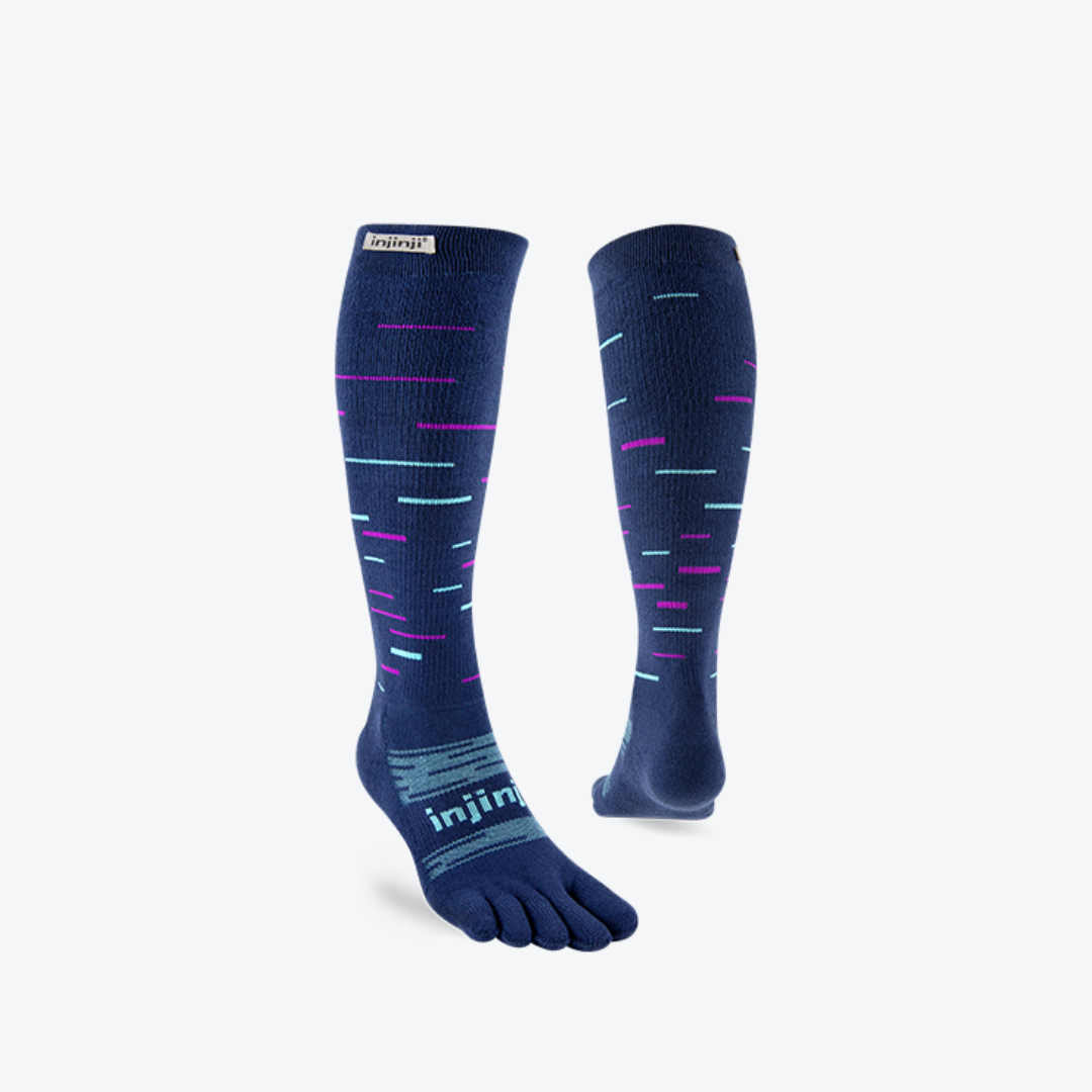 Lumi pohkeen yli - Varvassukat talviurheiluun - Injinji