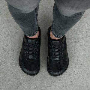 Zing Fresh paljasjalkakengät Barebarics mustat