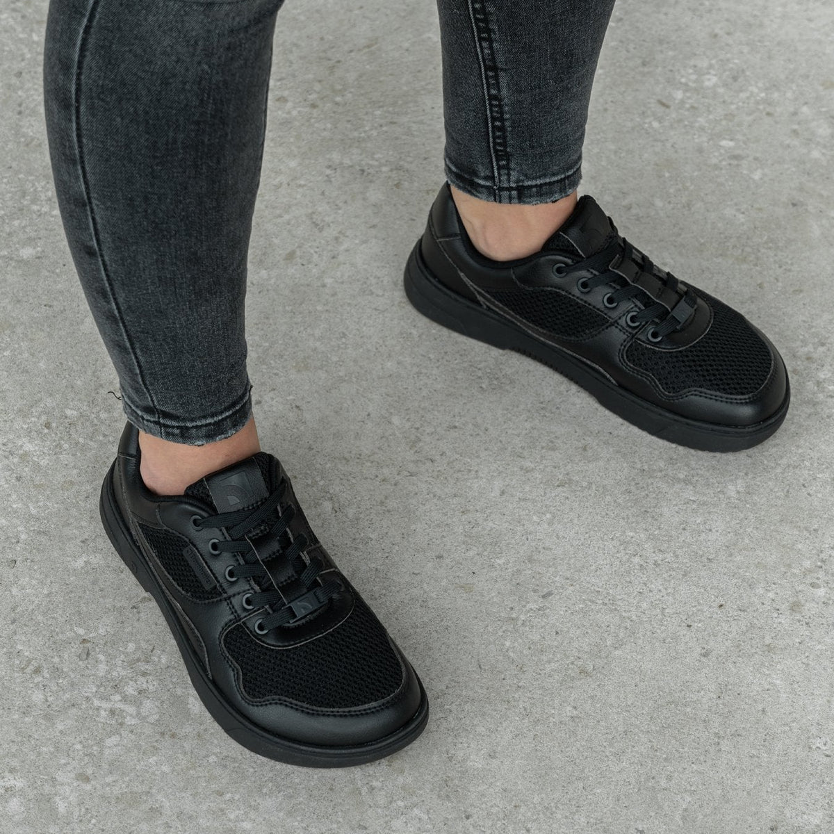 Zing Fresh paljasjalkakengät Barebarics mustat