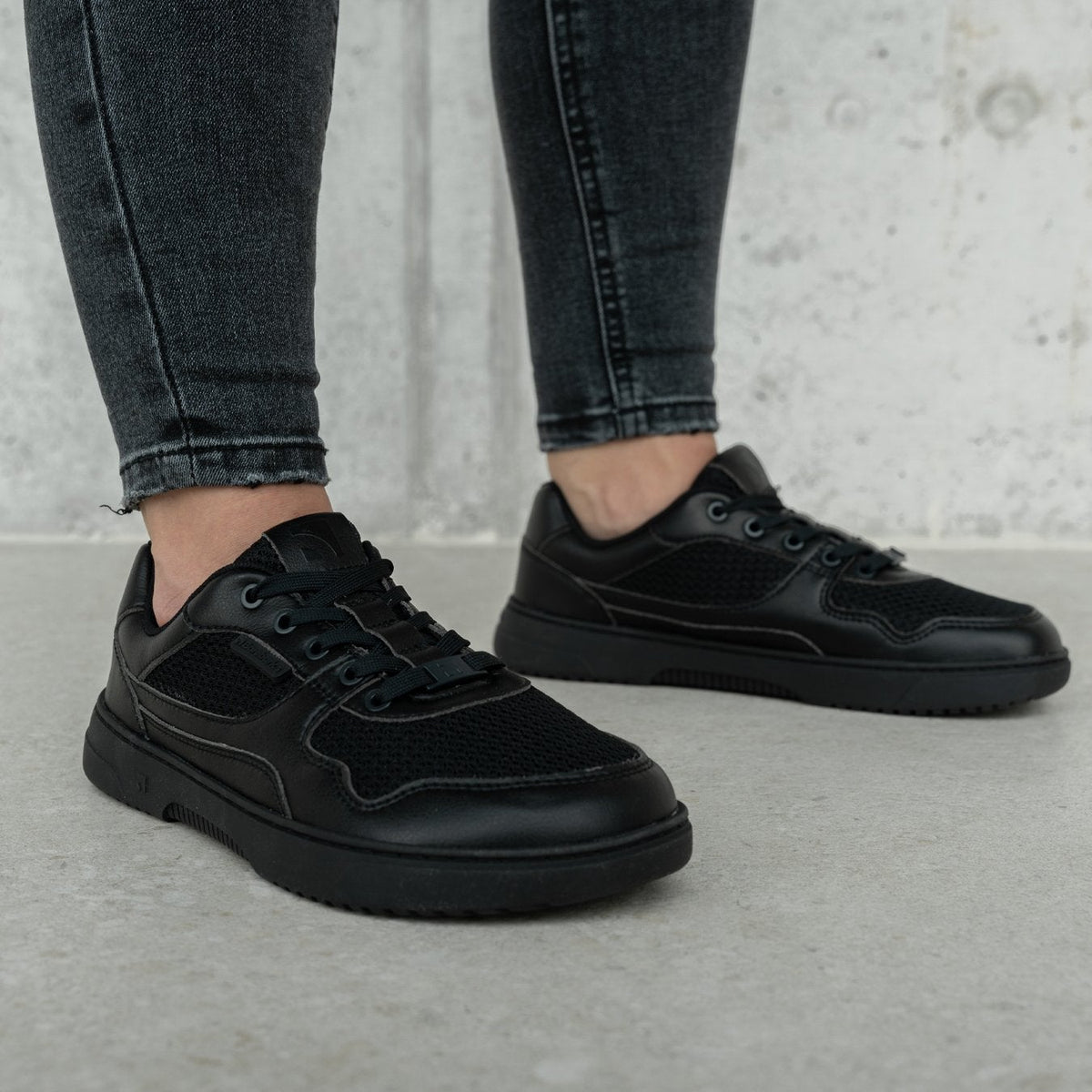 Zing Fresh paljasjalkakengät Barebarics mustat